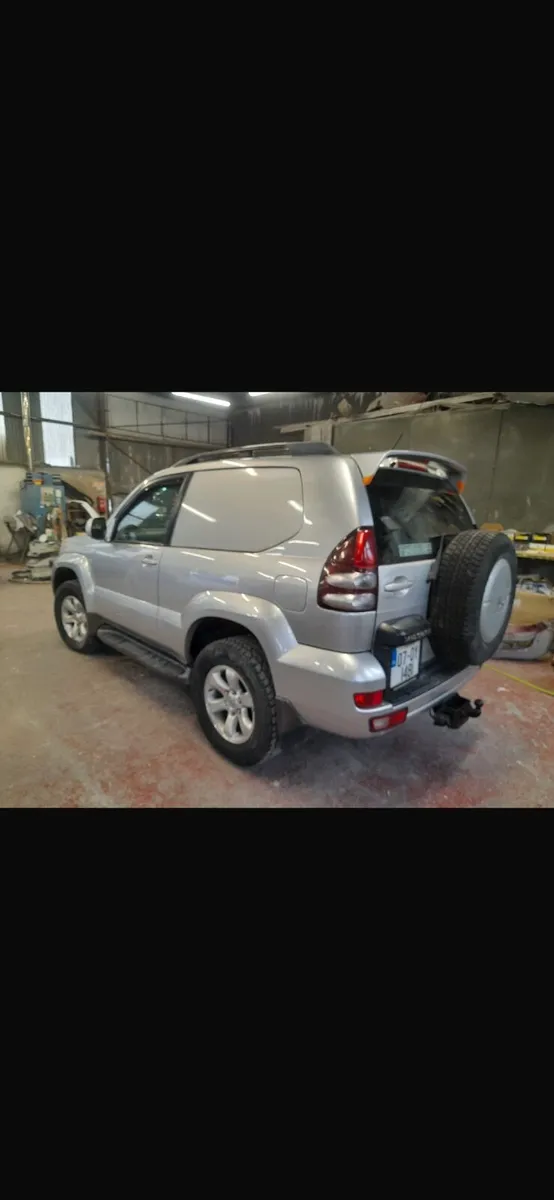 Toyota Land Cruiser 2007 - Image 3