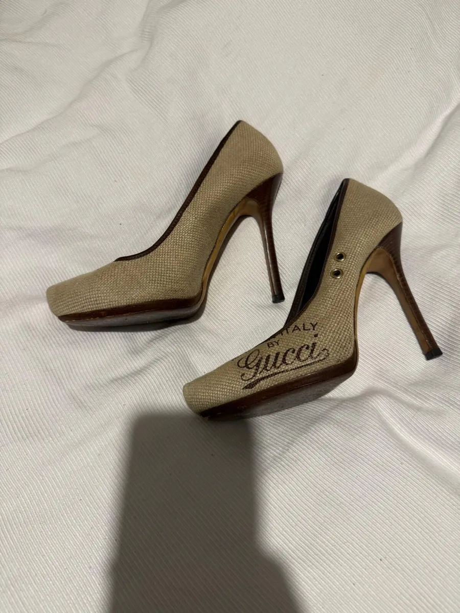 Gucci shoes - Image 1