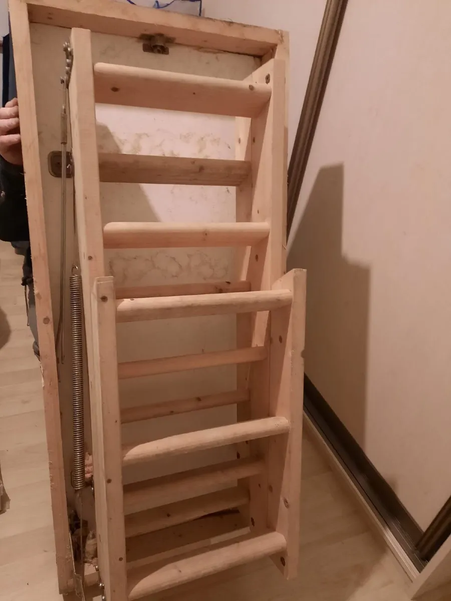 Attic stairs - Image 3