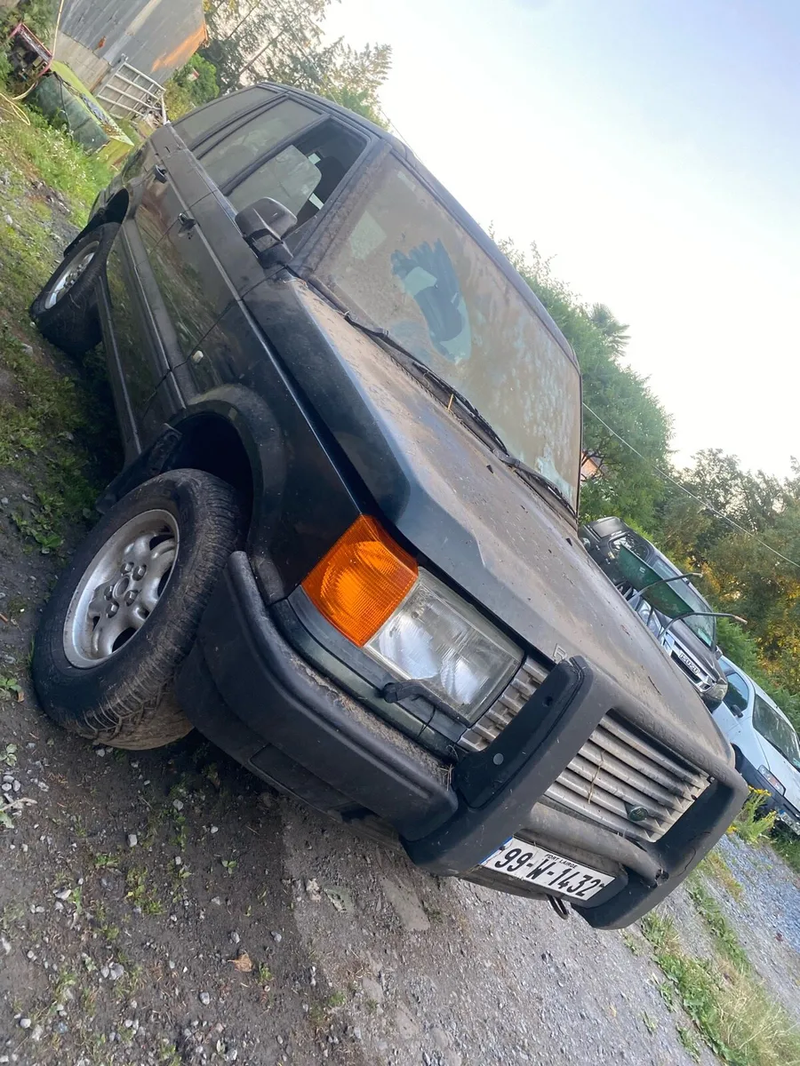 Land rover barn find mint for been 9 ayears in - Image 3