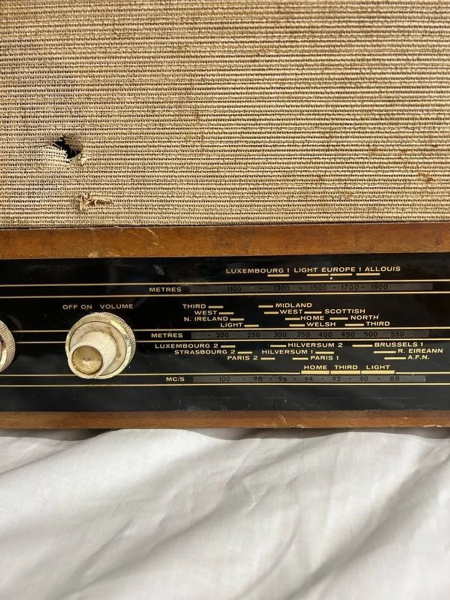 Vintage Radio - Image 4