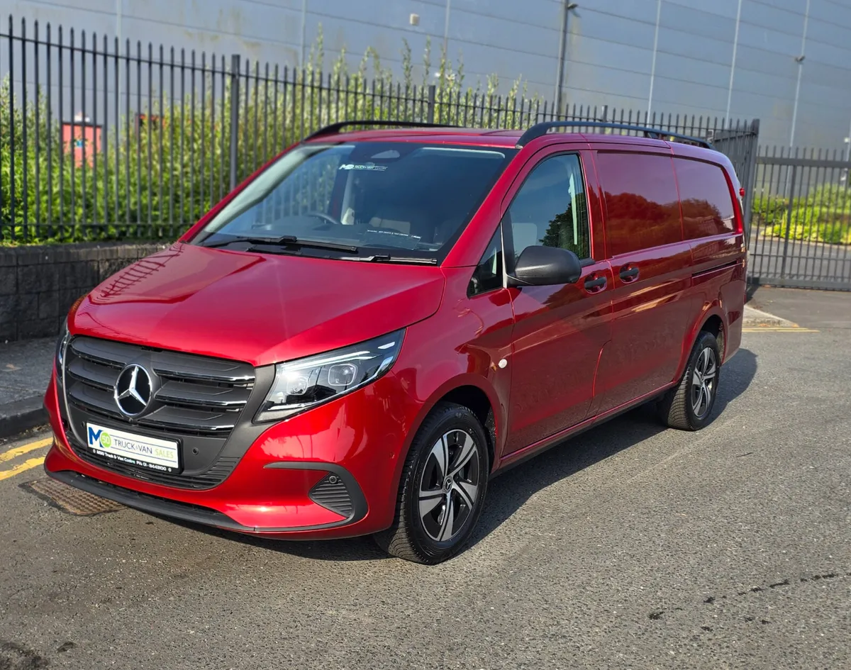 2026 Vito 119 Select - Hyacinth Red Metallic - Image 3