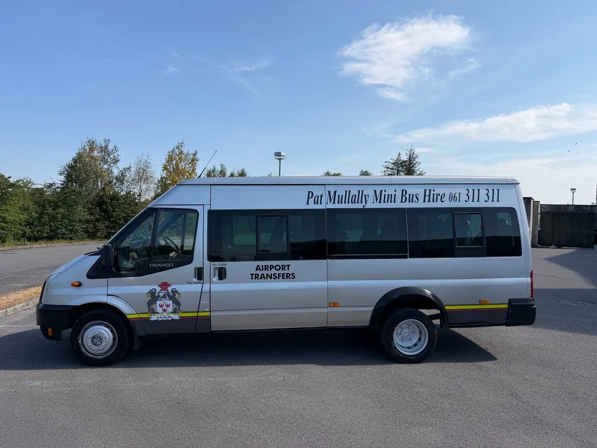 2007 Ford Transit Mini Bus 17 seater - Image 1