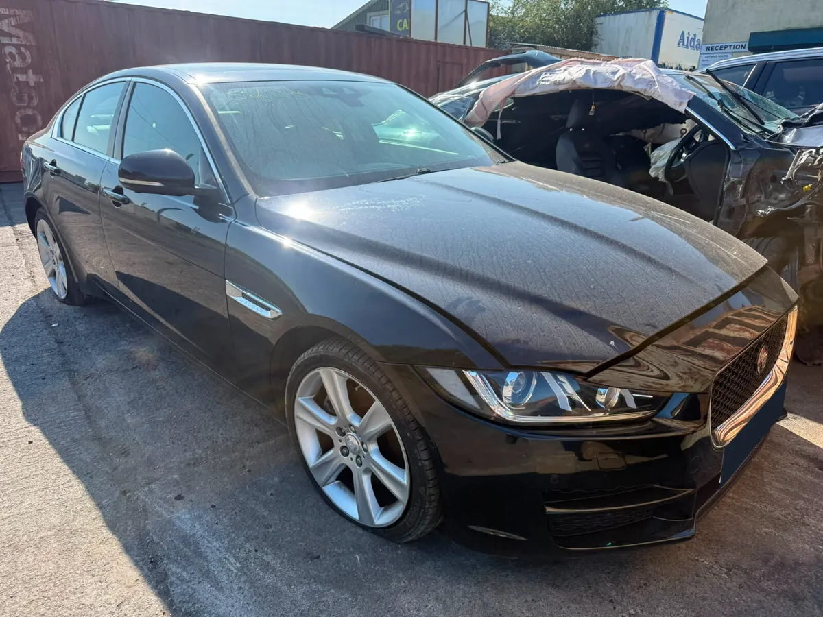 2015 JAGUAR XE 2.0 DIESEL FOR BREAKING! - Image 1