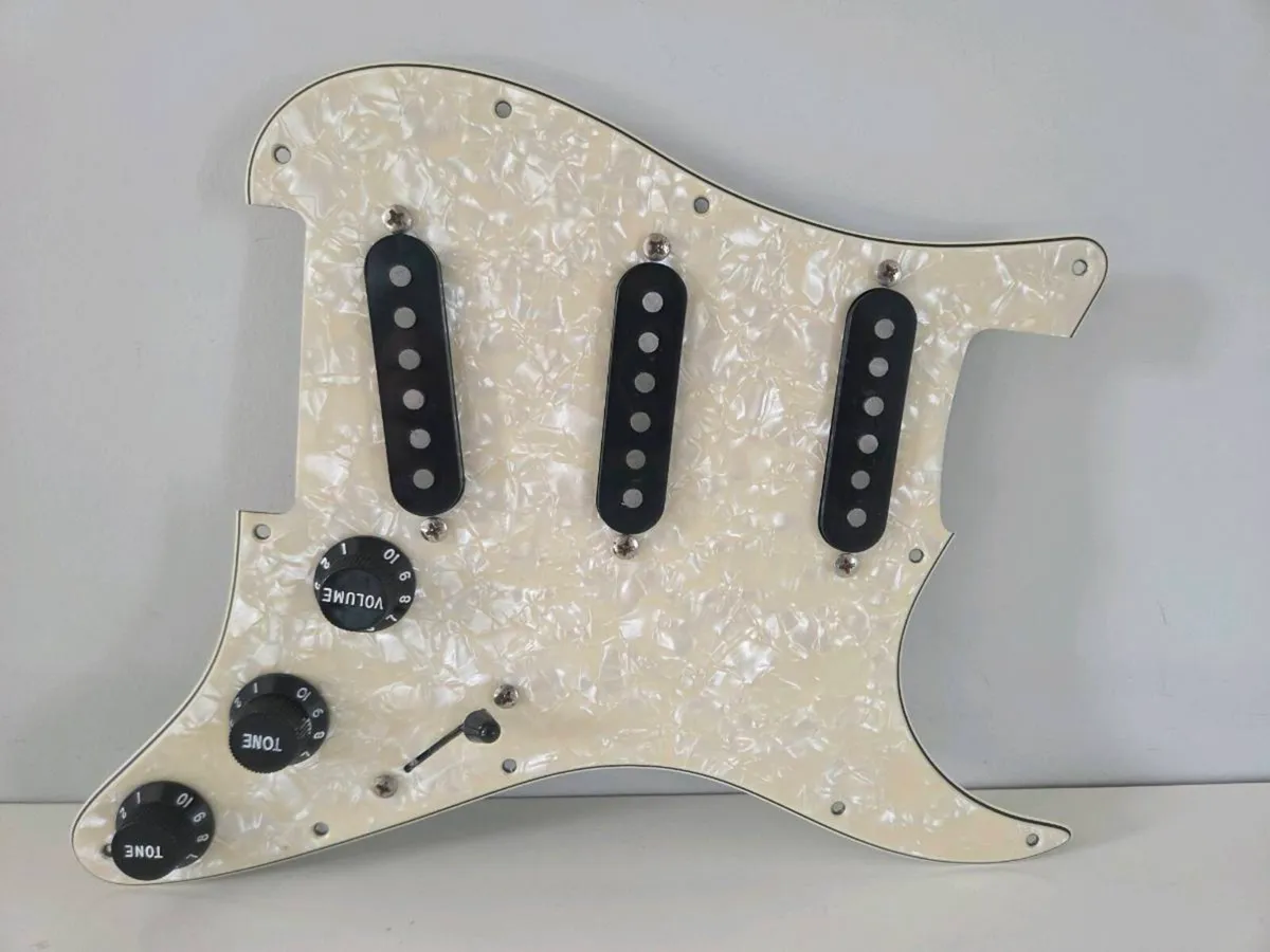 Fender Squier Loaded Pickguard - Image 1