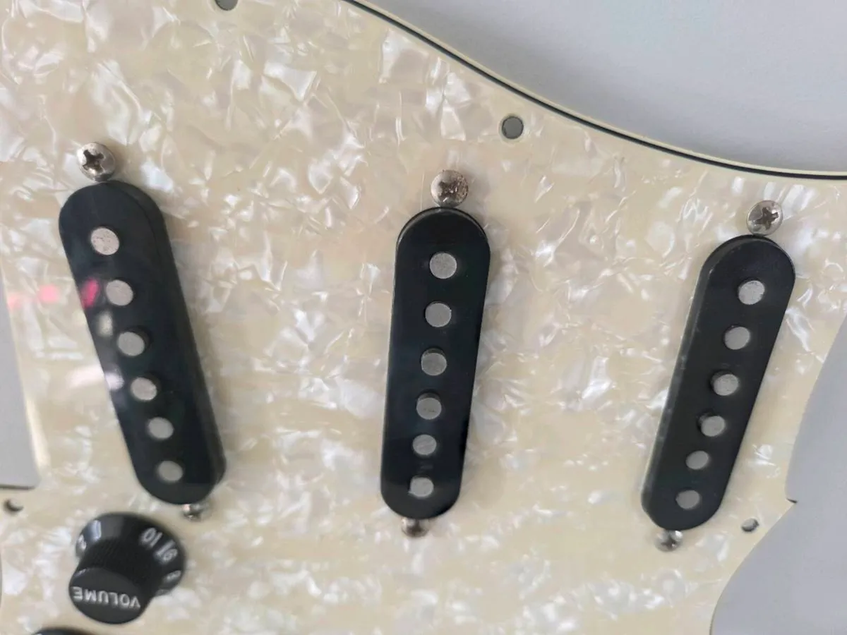 Fender Squier Loaded Pickguard - Image 2