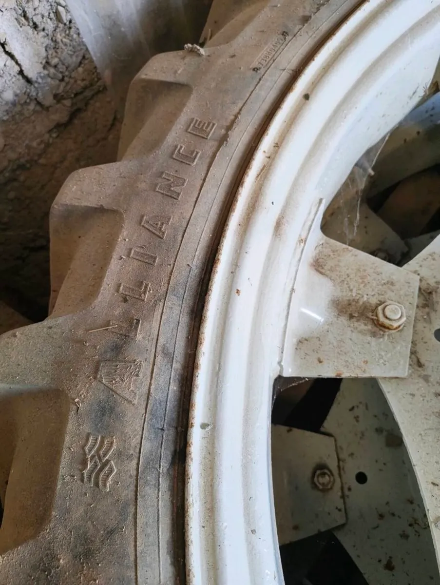 Row crops wheels - Image 4