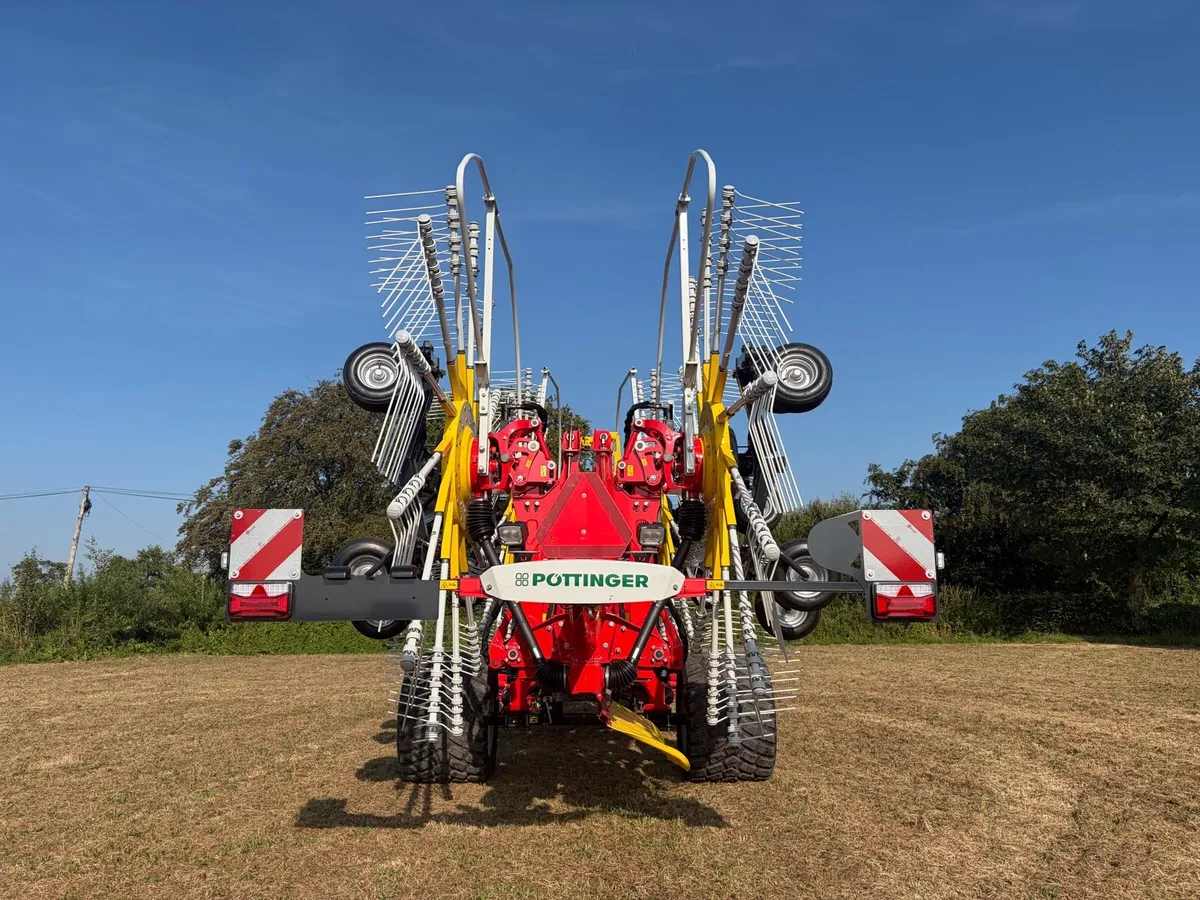 New Pottinger 4 Rotor Rake - Image 2