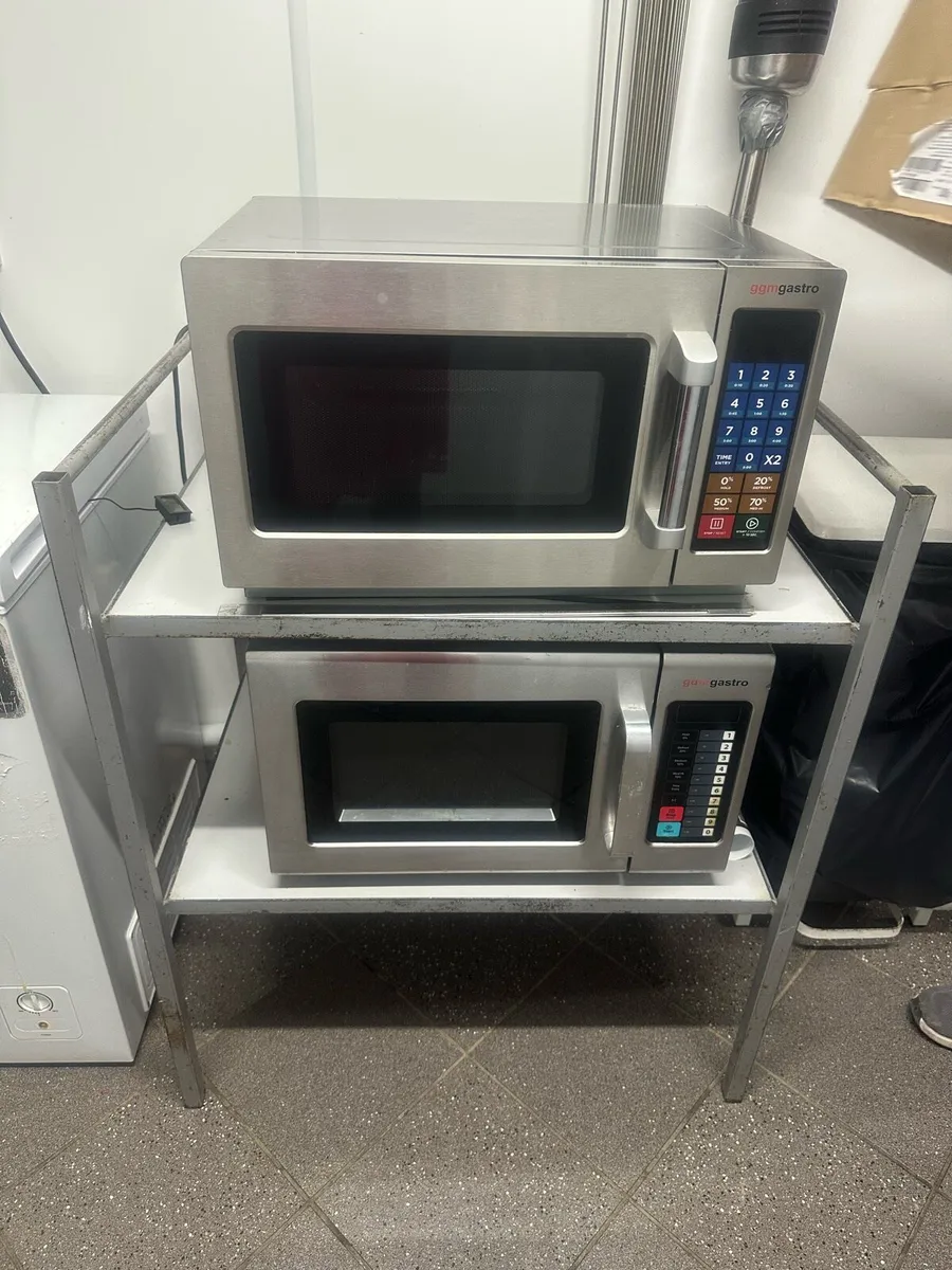 Pizza oven,dough mixer, pizza trays, top fridge - Image 3