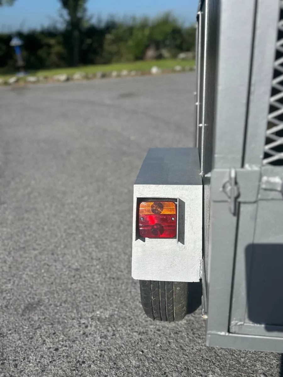 Dog / multi purpose trailer - Fully Restored! - Image 3