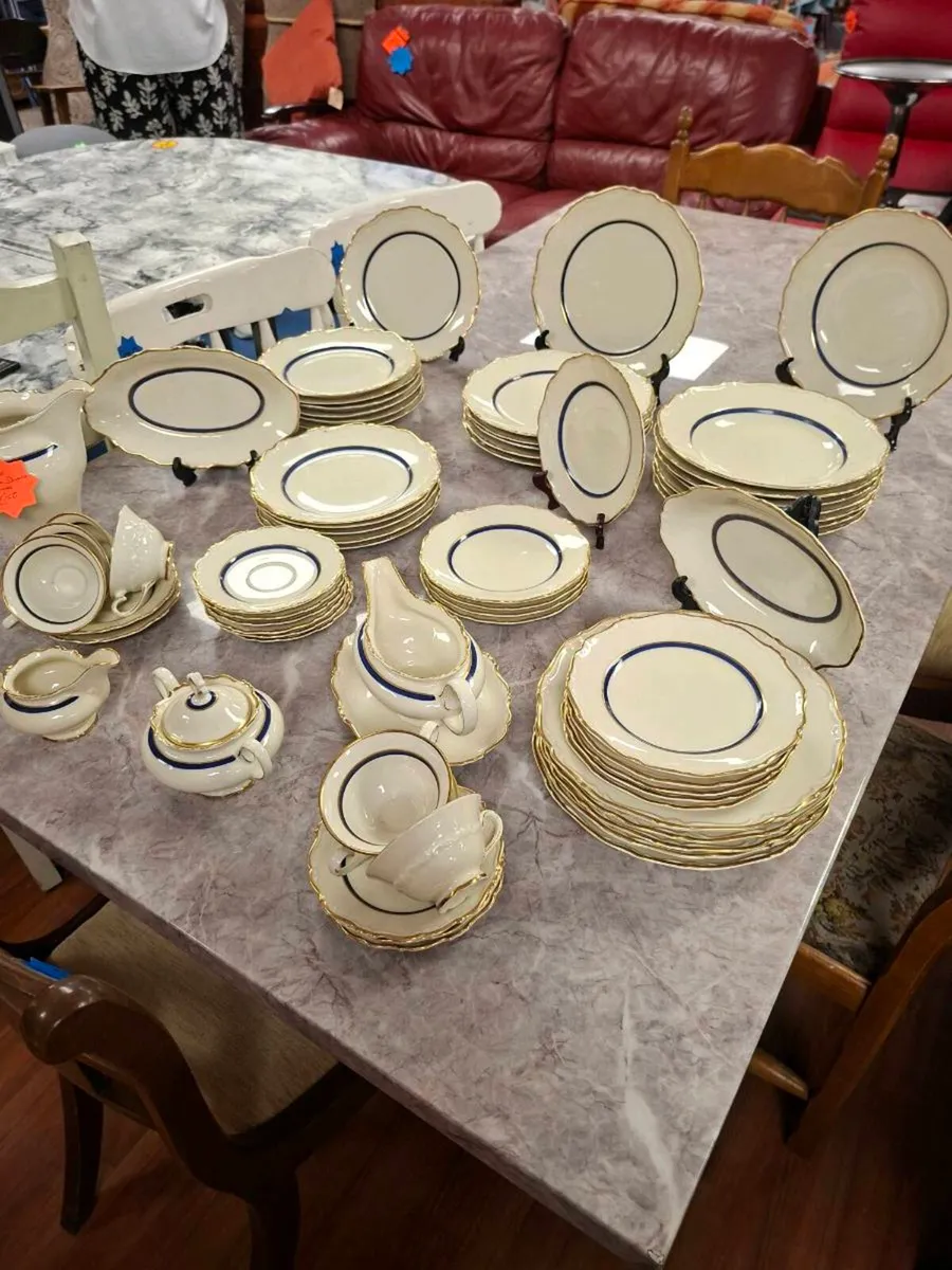 KARLSKRONA VINTAGE DINNER SERVICE SET - Image 1