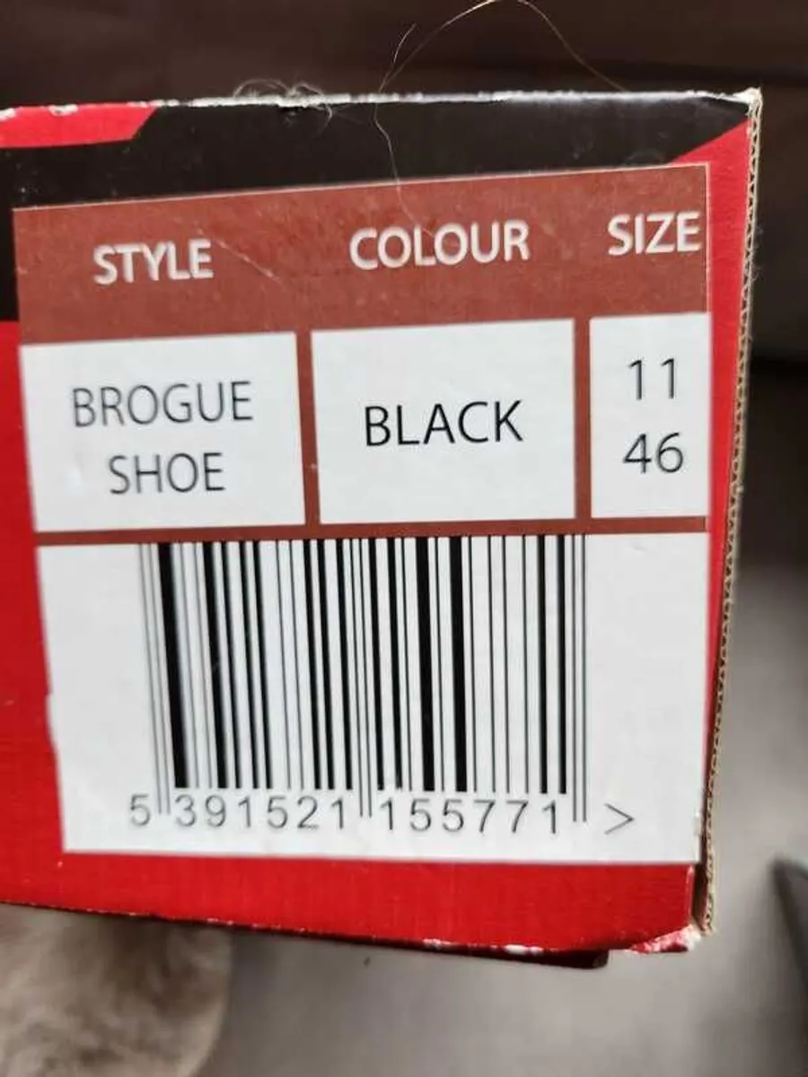 Men's shoes - Image 2