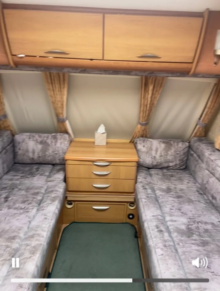 Caravan - Image 4