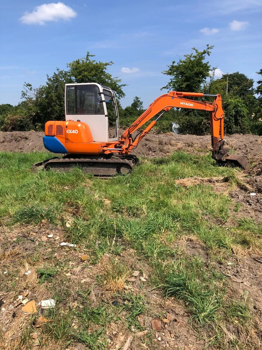 Hitachi EX40 - Image 1