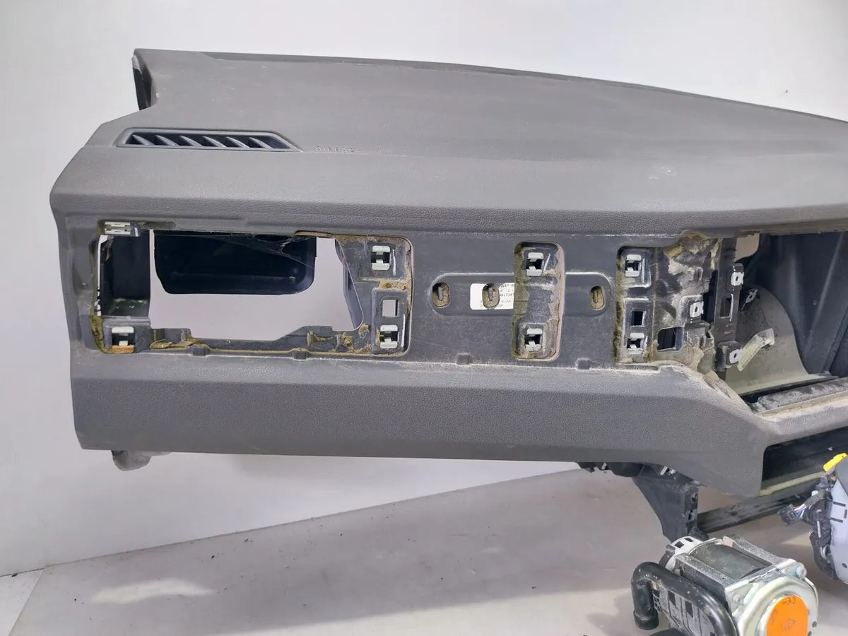 2018 Volkswagen Polo Air Bag Set - Image 3