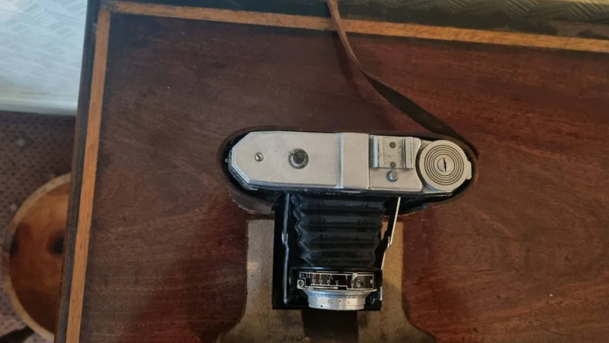 Dacora Vintage Camera - Image 2