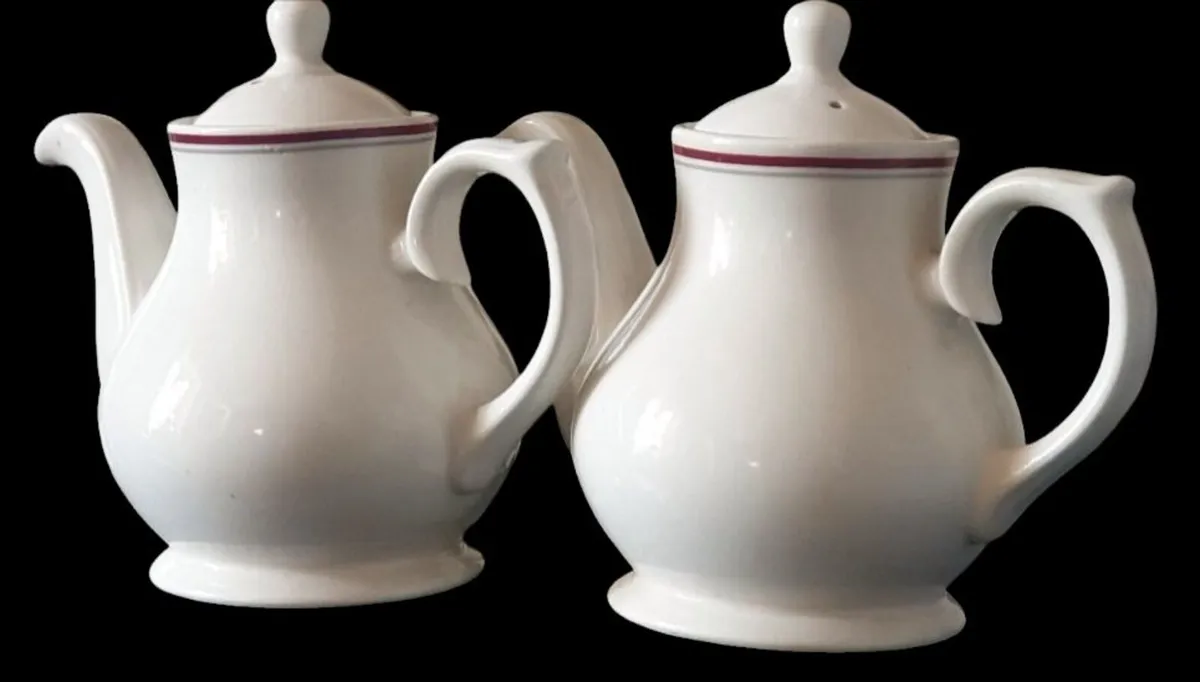 Pair Of Vintage Churchill Hotelware Pots - Image 2