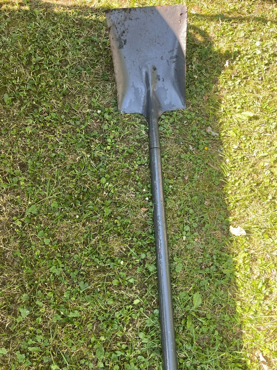 Draper Carbon Steel Garden Spade - Image 3
