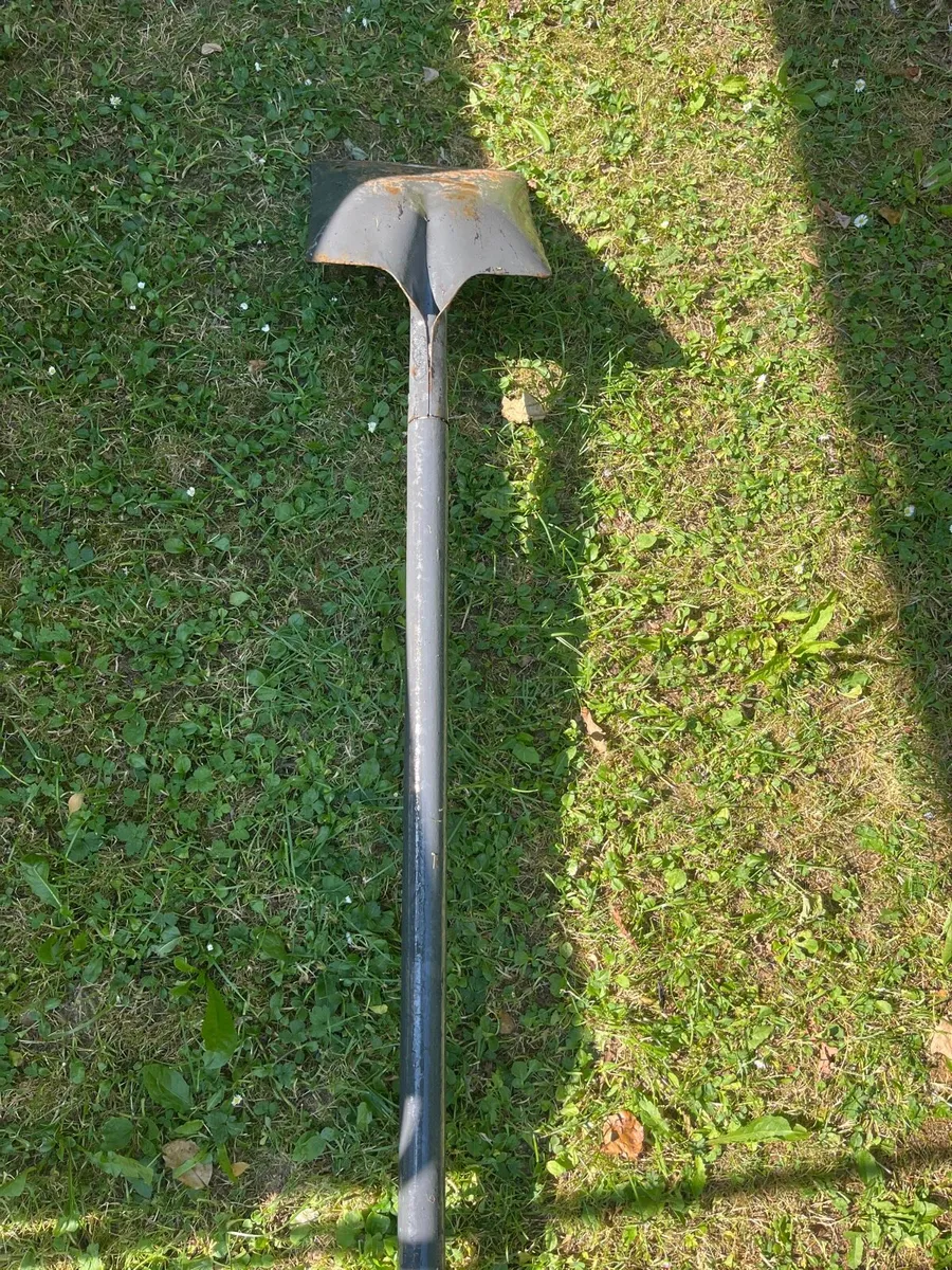 Draper Carbon Steel Garden Spade - Image 4