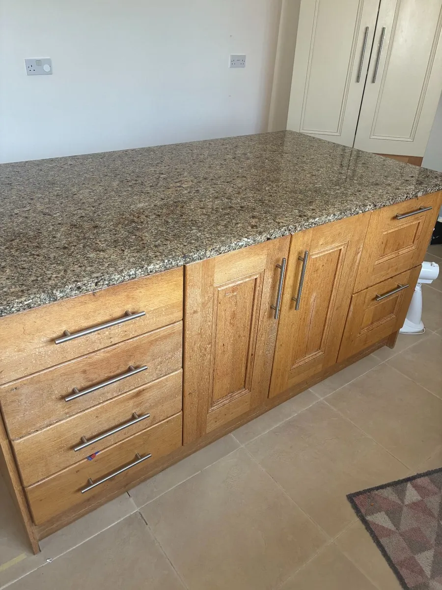 Kitchen - Image 4