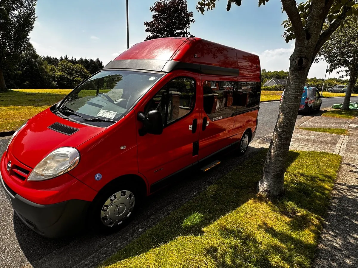 Minibus - Image 4