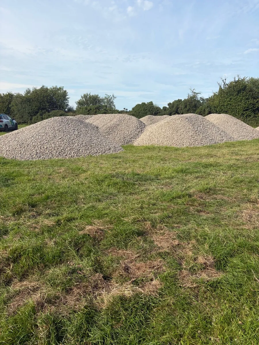 Round drainage stone - Image 1