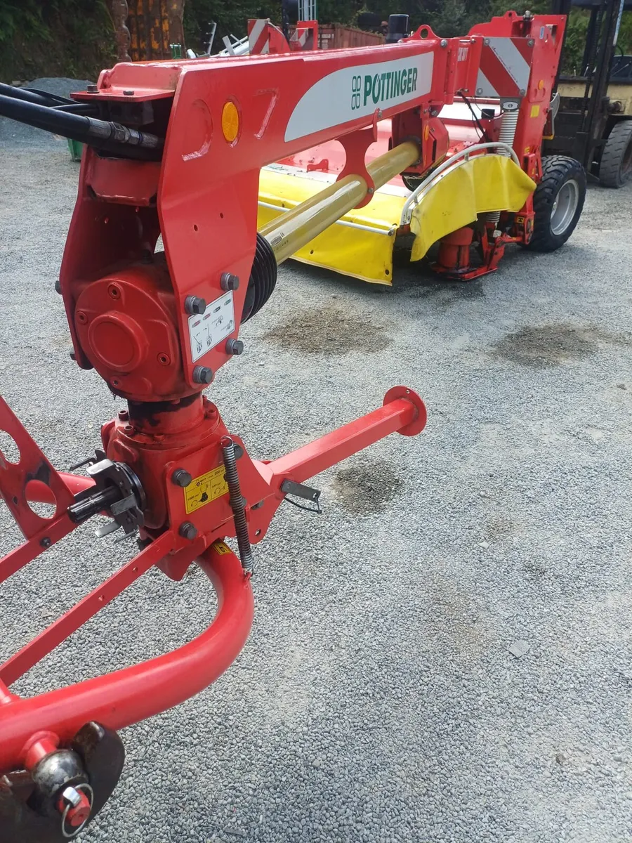 Pottinger 307T 10ft Trailed Mower - Image 3