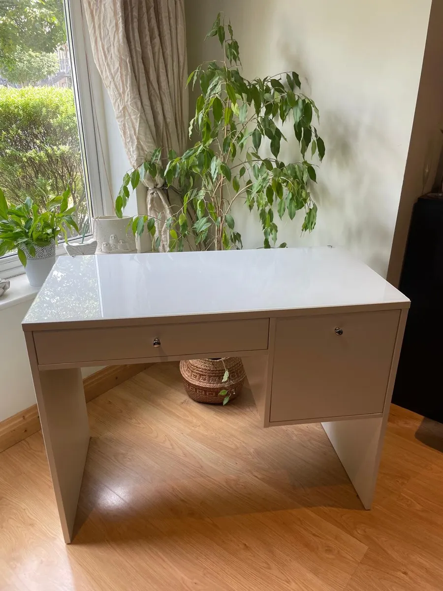 IKEA desk - Image 3