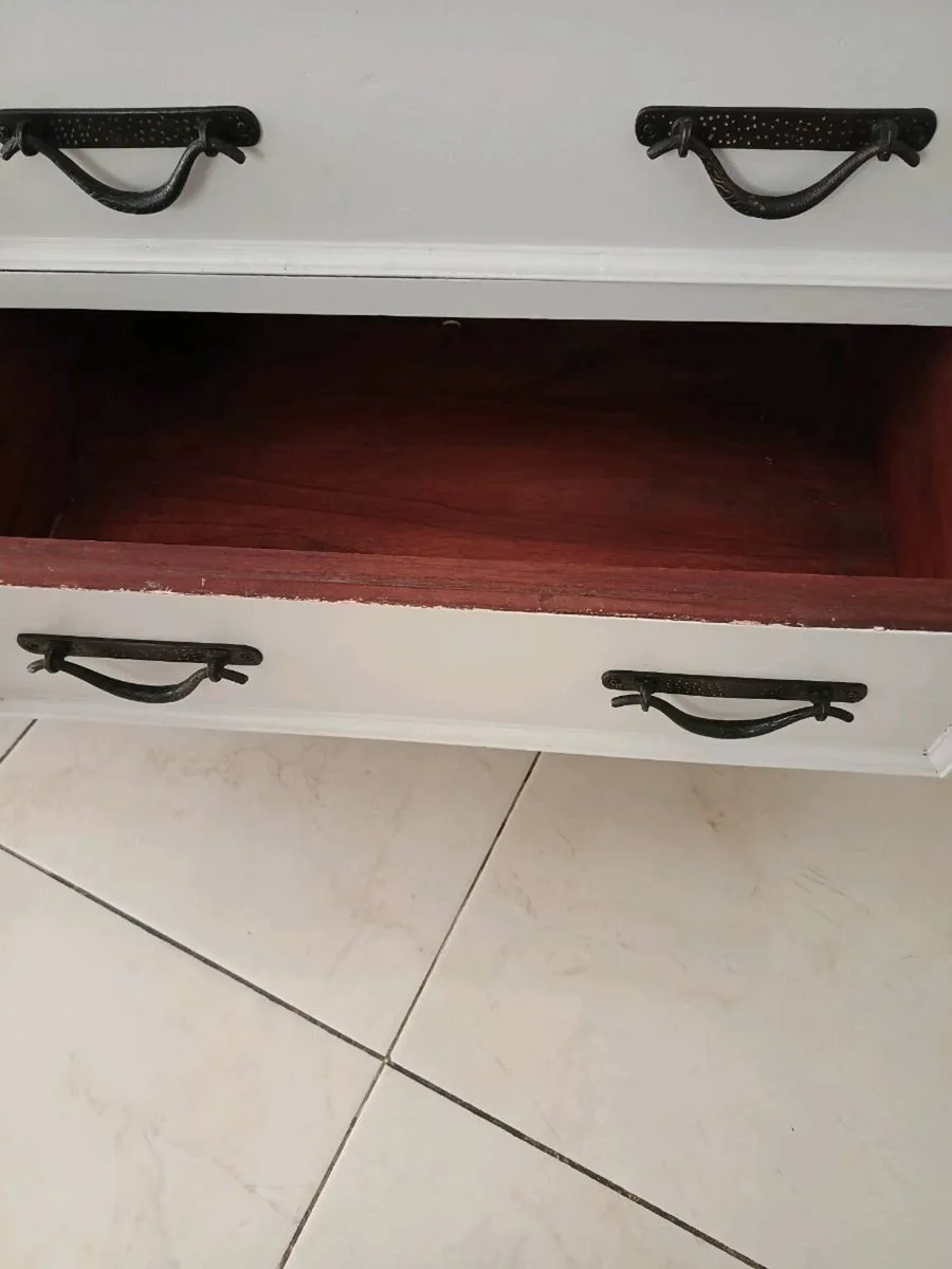 Chest of drawers - Image 3