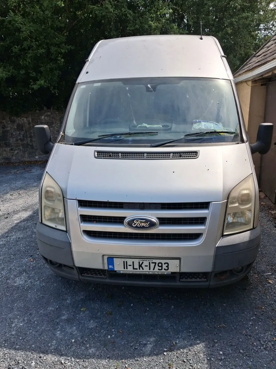 Ford Transit 2011 - Image 2