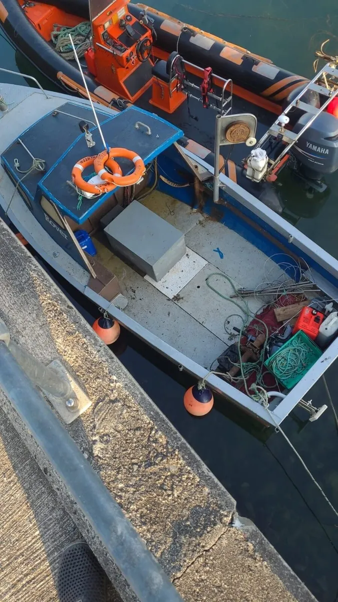 boat for sale - Image 3