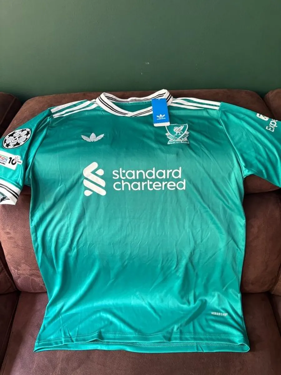 Cody Gakpo signed Liverpool jersey - Image 3