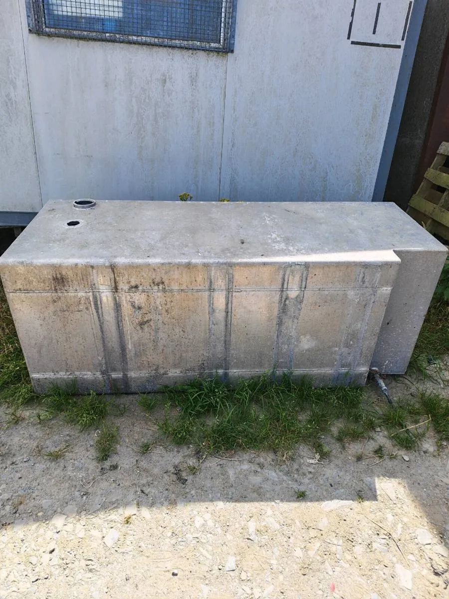 Diesel tank - Image 1
