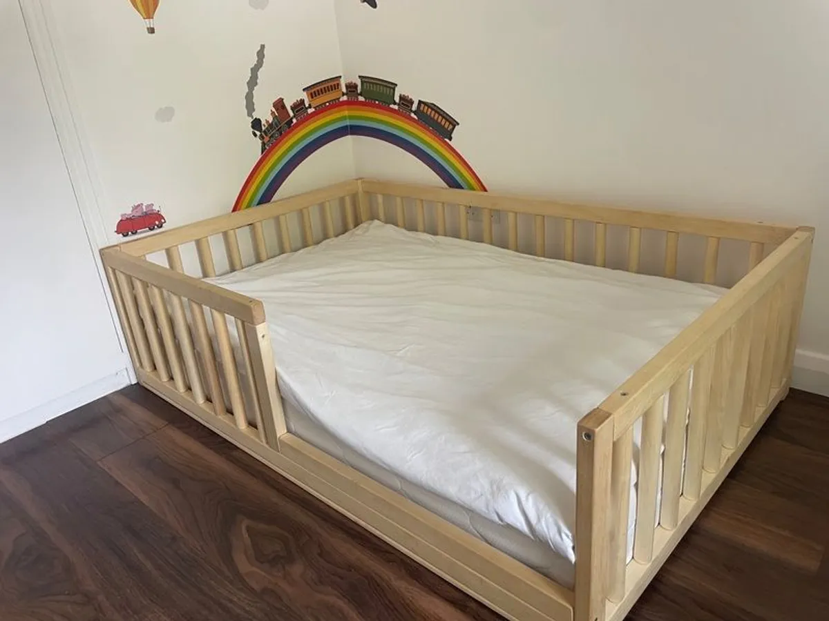 Gorgeous wooden toddler bed and brand new unused high quality mattress - Image 1