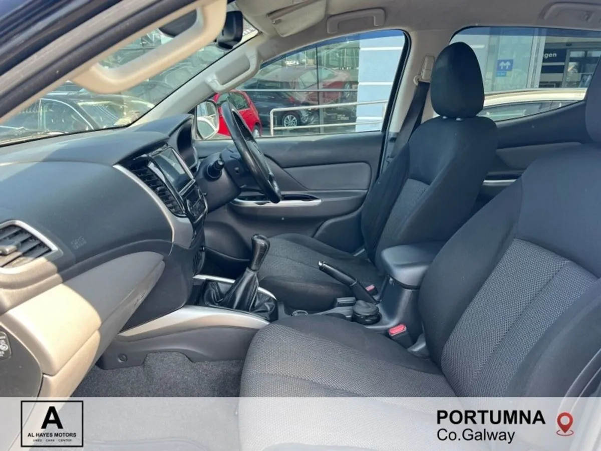 Mitsubishi L200 SU 17MY INTENSE 6MT CREWC *PRICE+V - Image 4