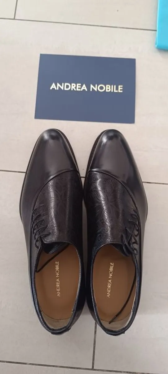 Shoes - Image 4