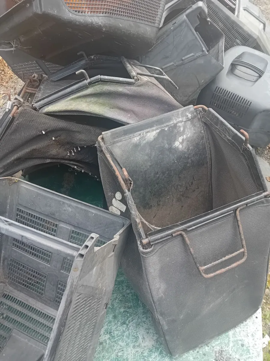 Lawnmower boxes - Image 4