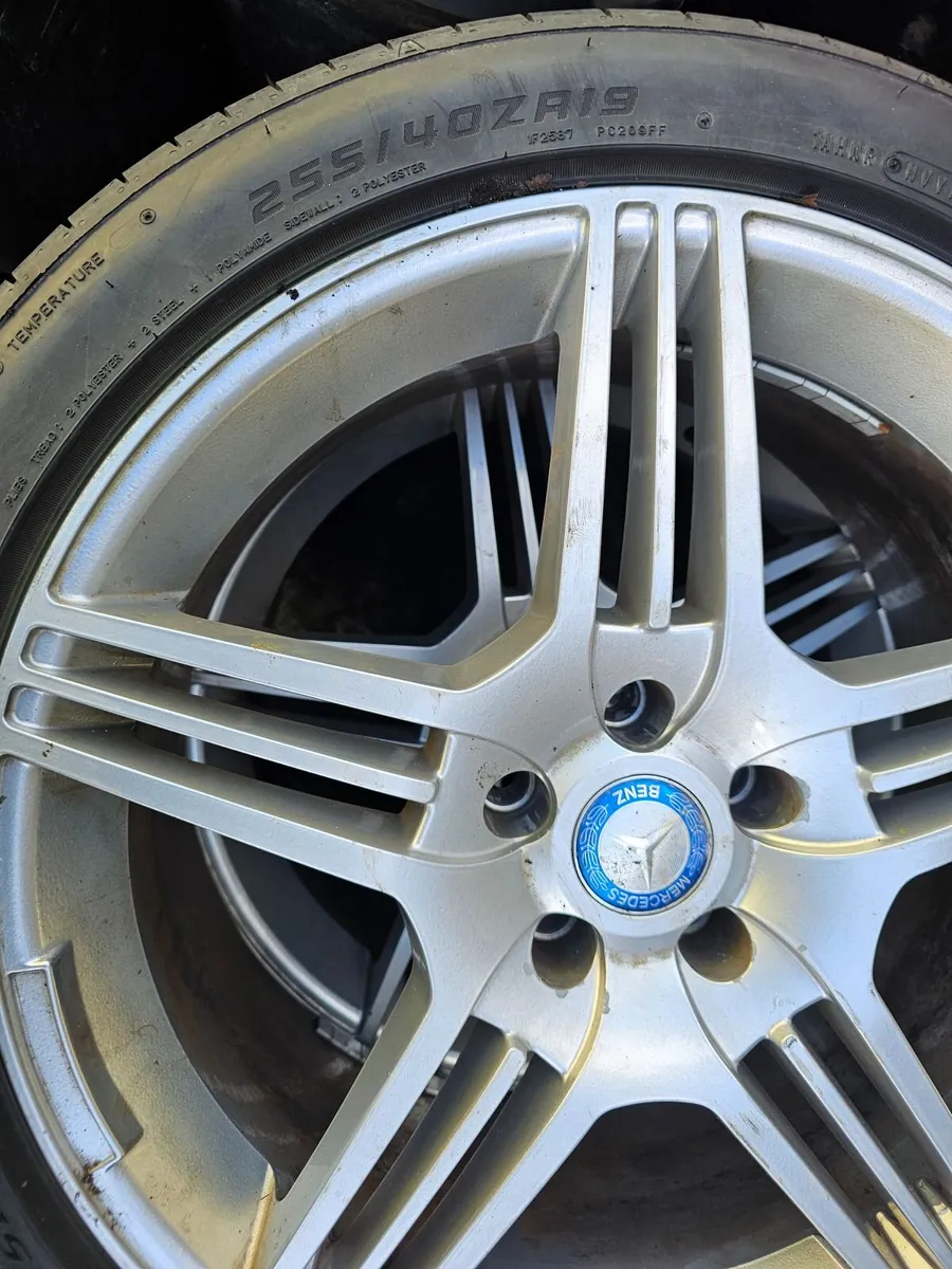 19 inch mercedes alloys - Image 2