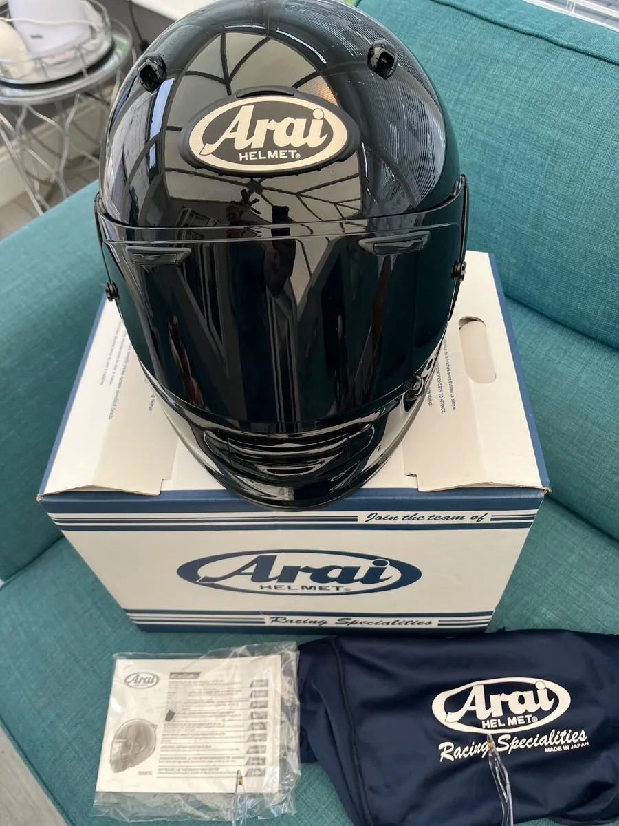 Arai Quantic helmet - Image 2