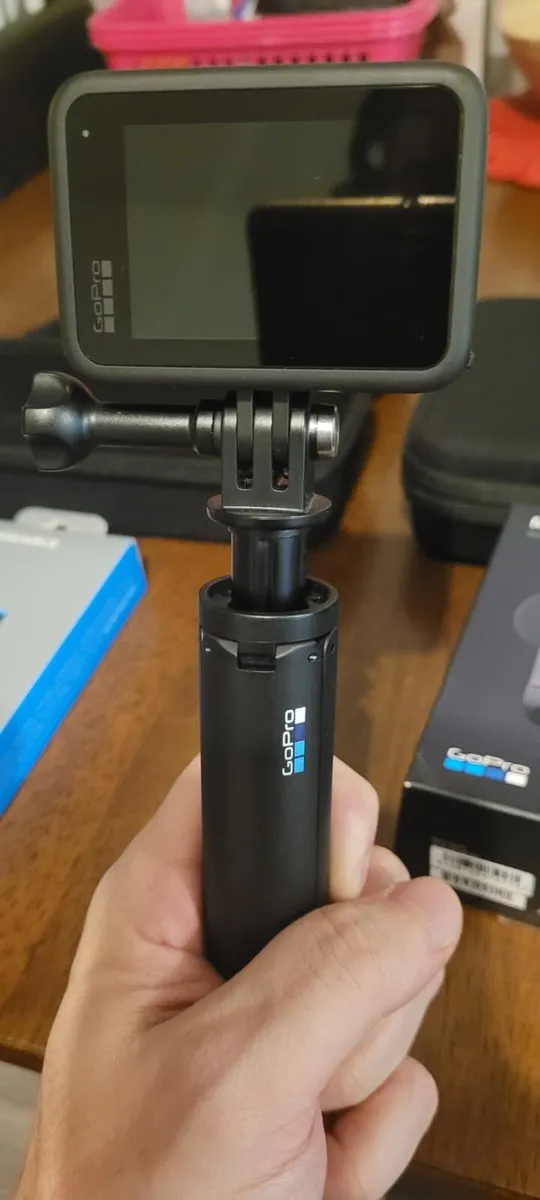 GoPro Hero 10 Bundle - Image 3