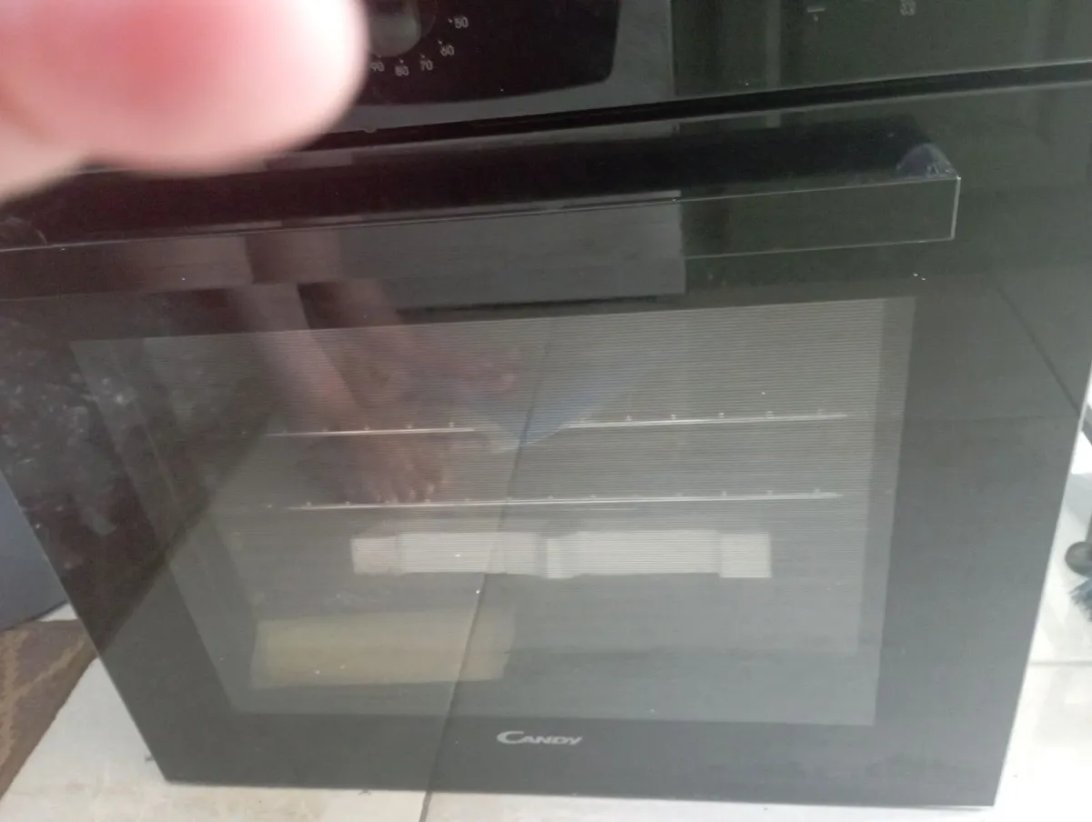 Electric cooker and hob - Image 2