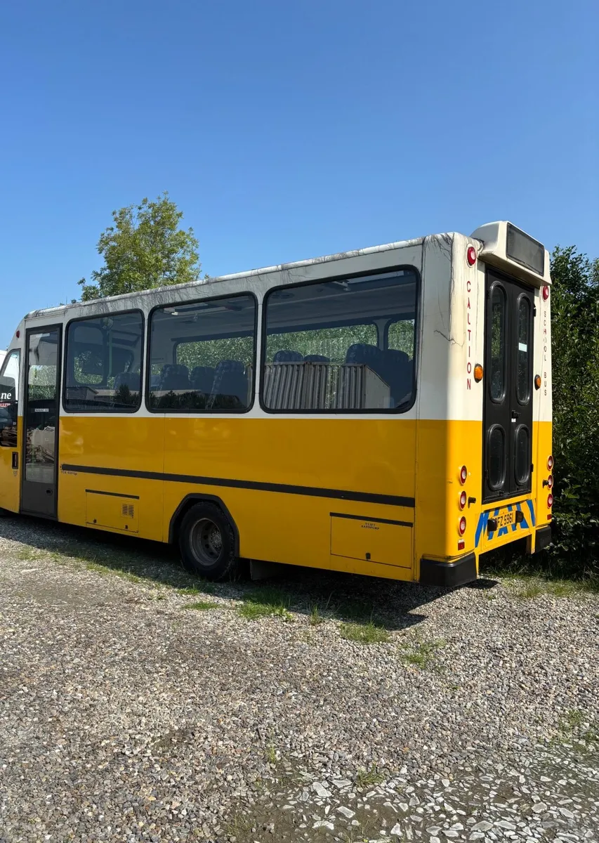 Iveco 22 Seater School Bus 2010 - Image 4