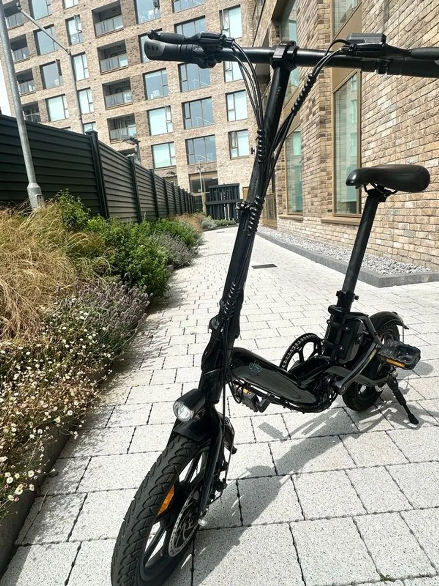 Fiido D3 Pro Newer Model, Excellent Condition, Only 992 km, Ready to Ride - Image 2