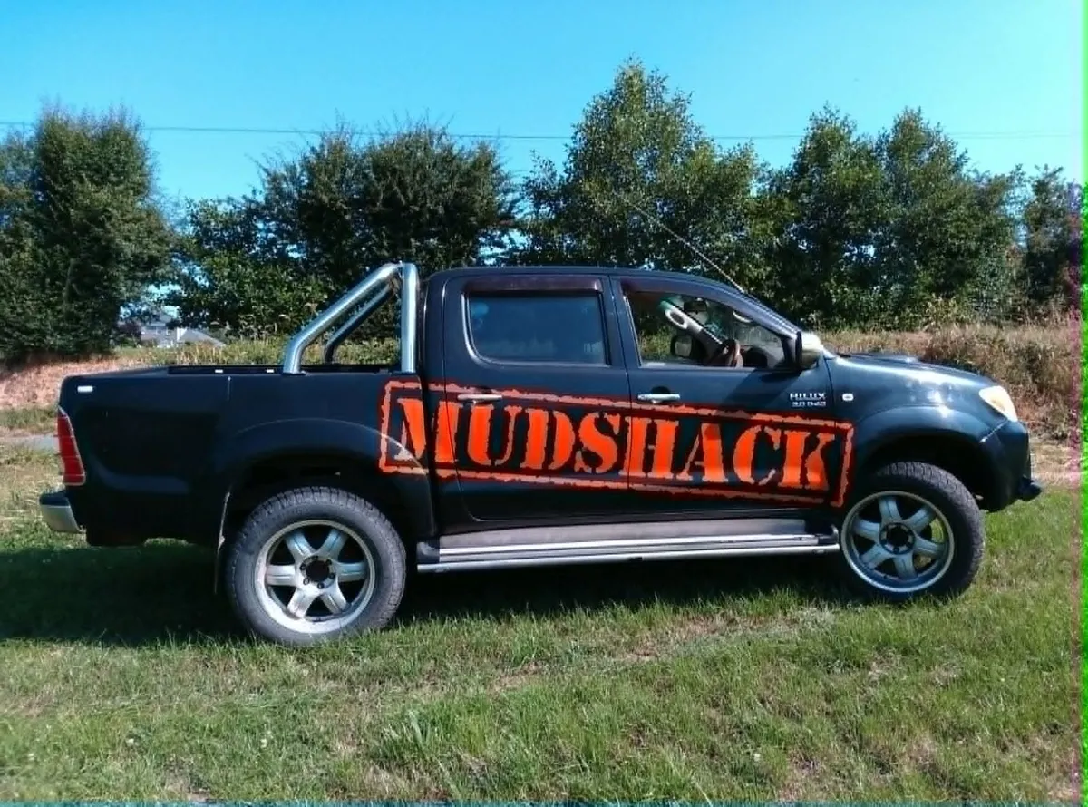 TOYOTA HILUX VIGO 3.0 D4D 2007 CREW CAB - Image 2