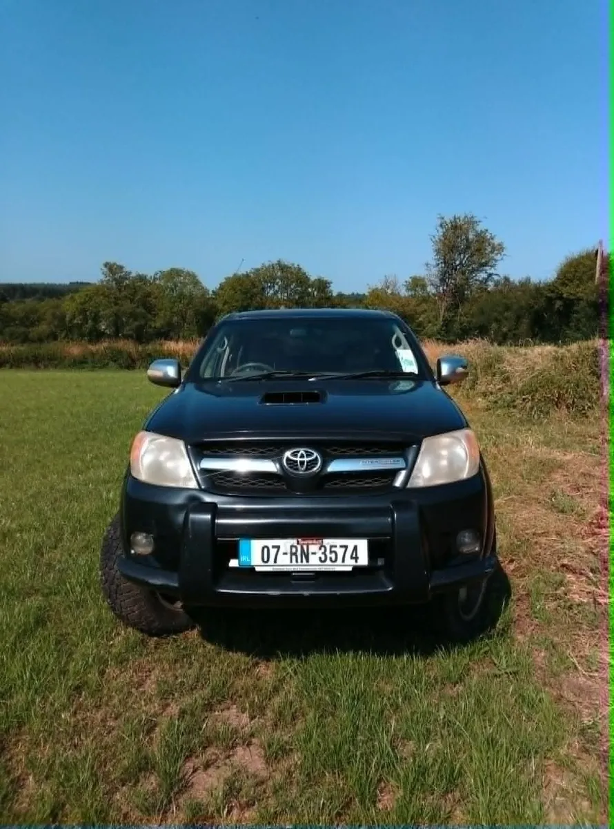 TOYOTA HILUX VIGO 3.0 D4D 2007 CREW CAB - Image 3