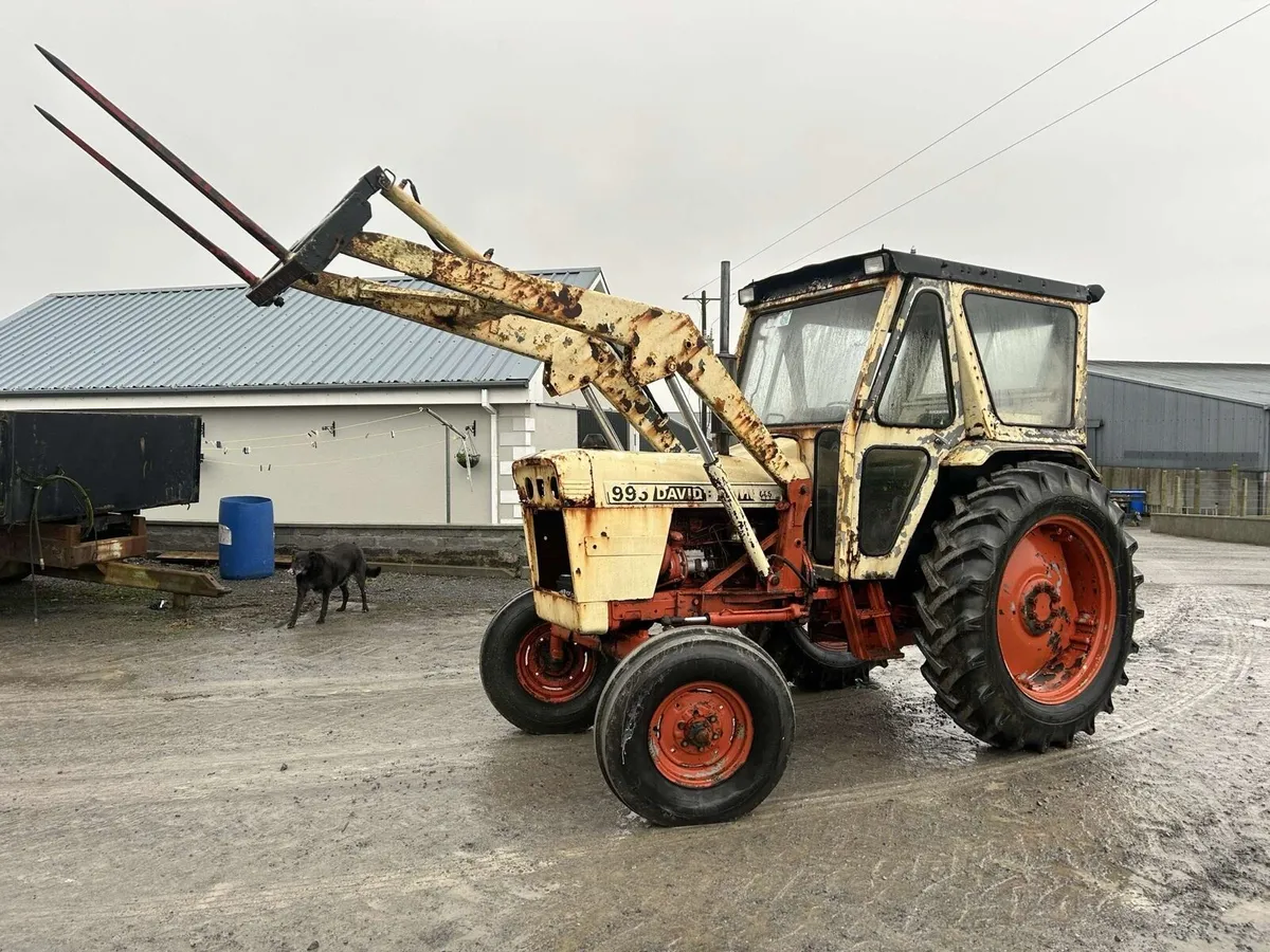 David Brown 995 & Front Loader - Image 1