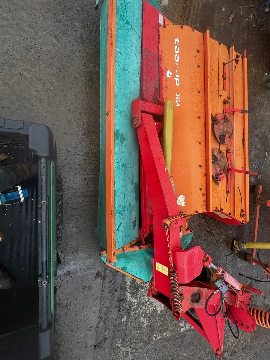 Farm machinery - Image 2