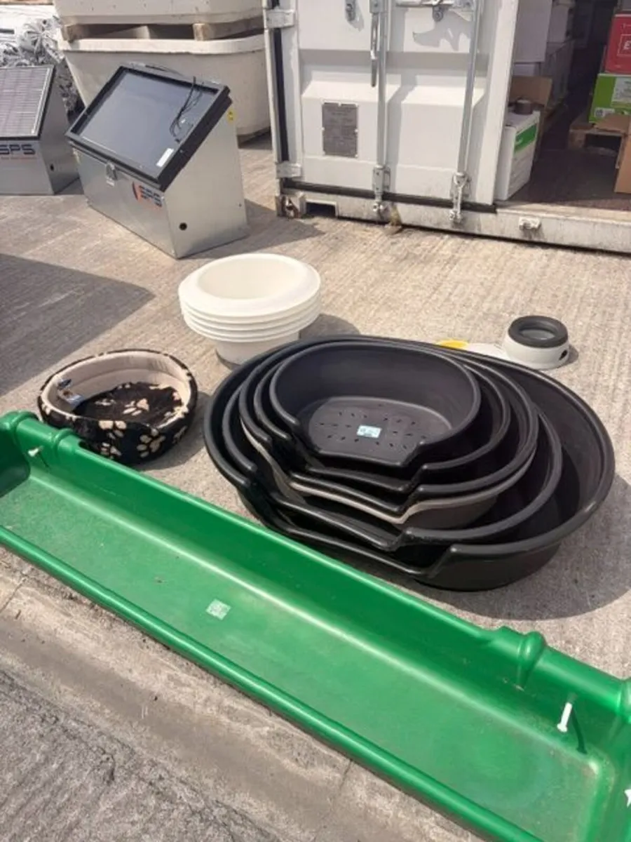 Plastic Dog Bed - Image 1