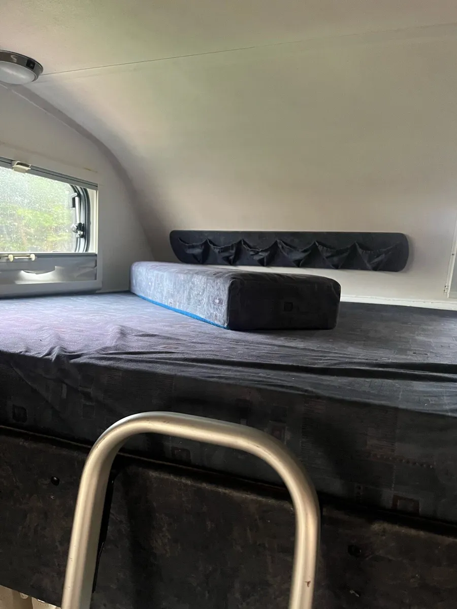 Motorhome - Image 4