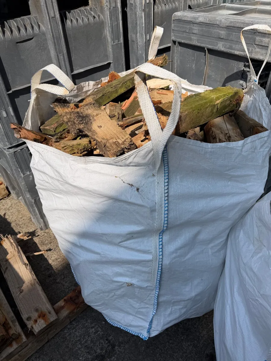 Bags of wood - Image 1